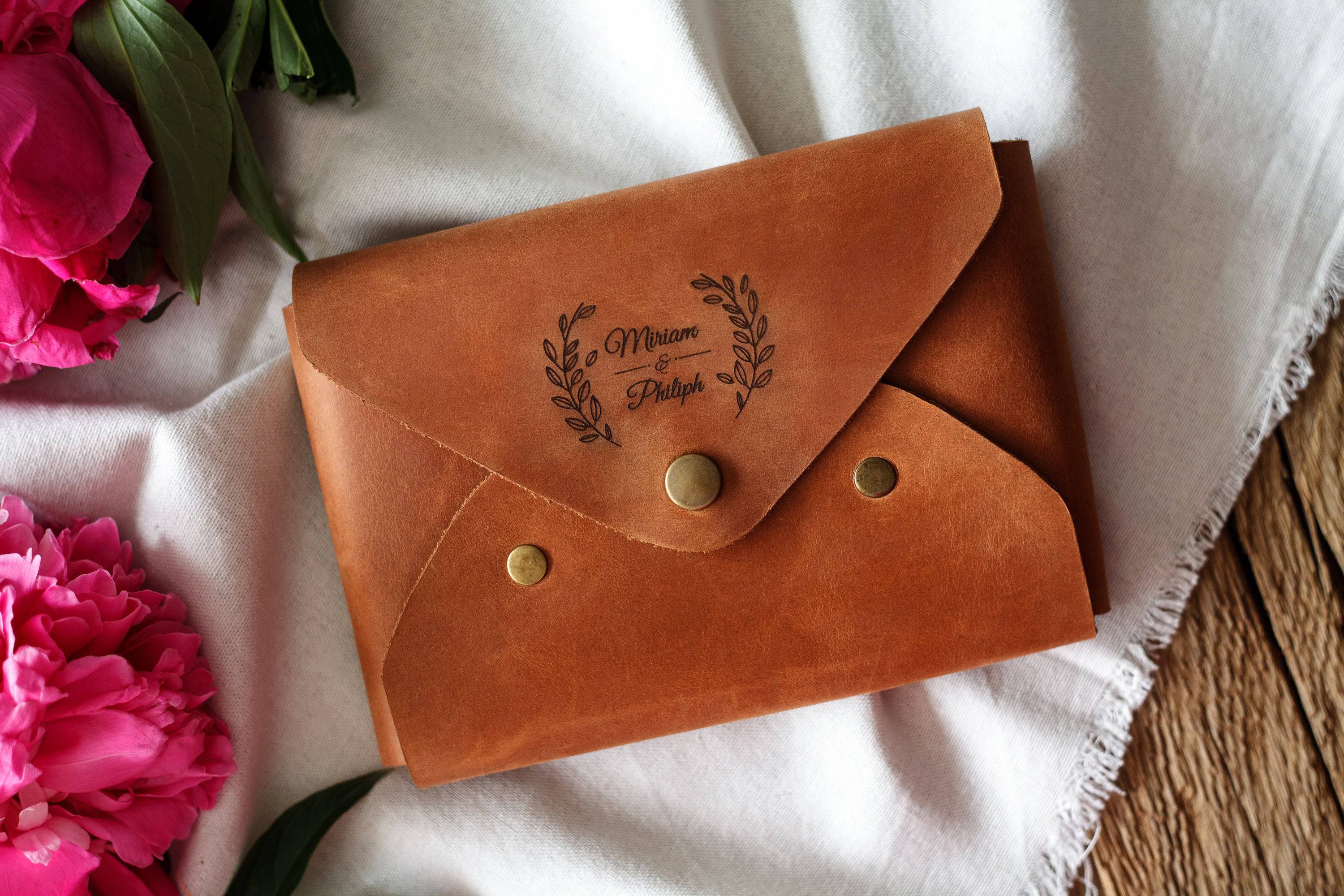Leather Envelope for Wedding Photo Presentation