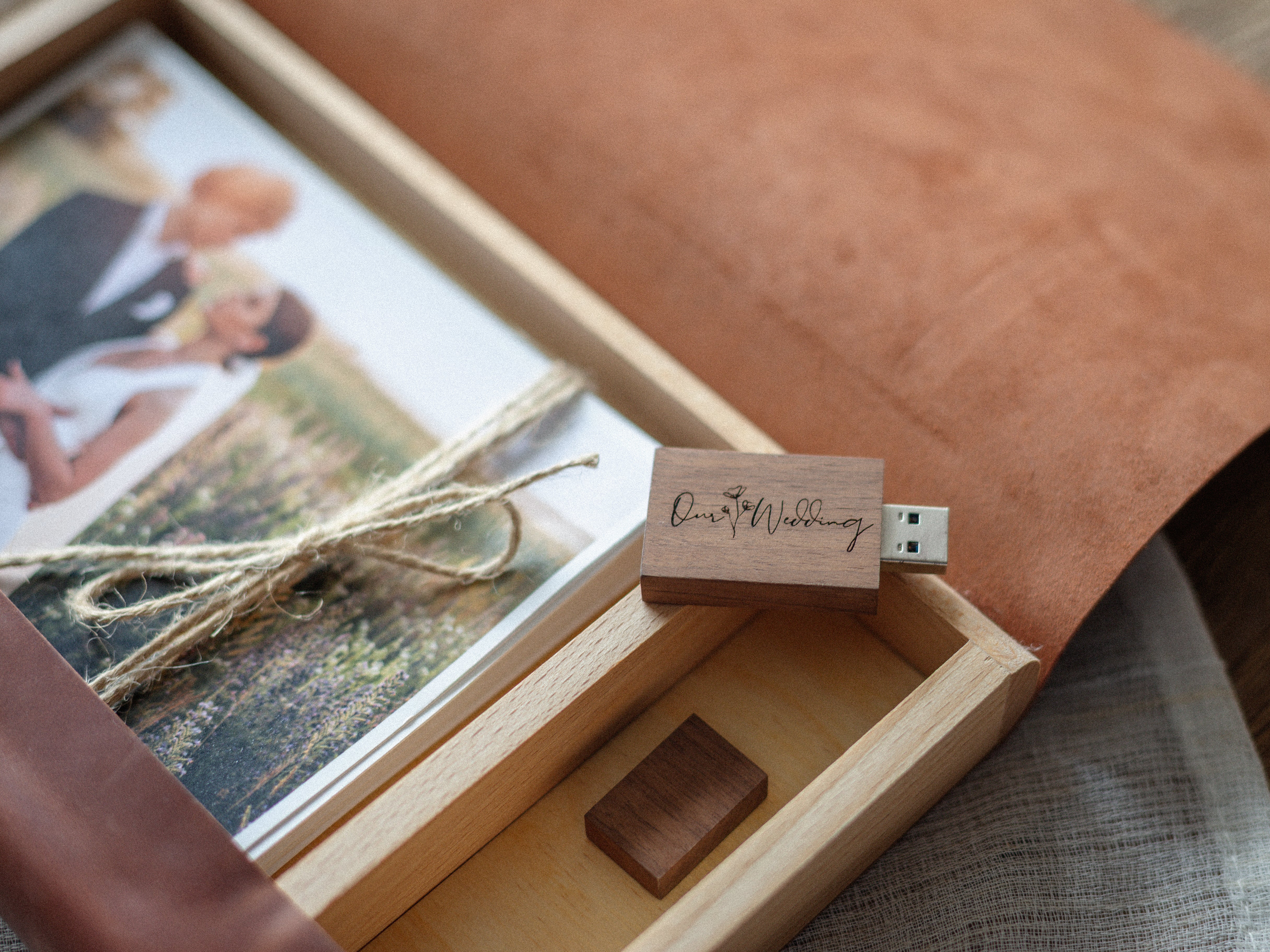 Leather Wood Box for Photos with Pen Drive for Wedding Photographers
