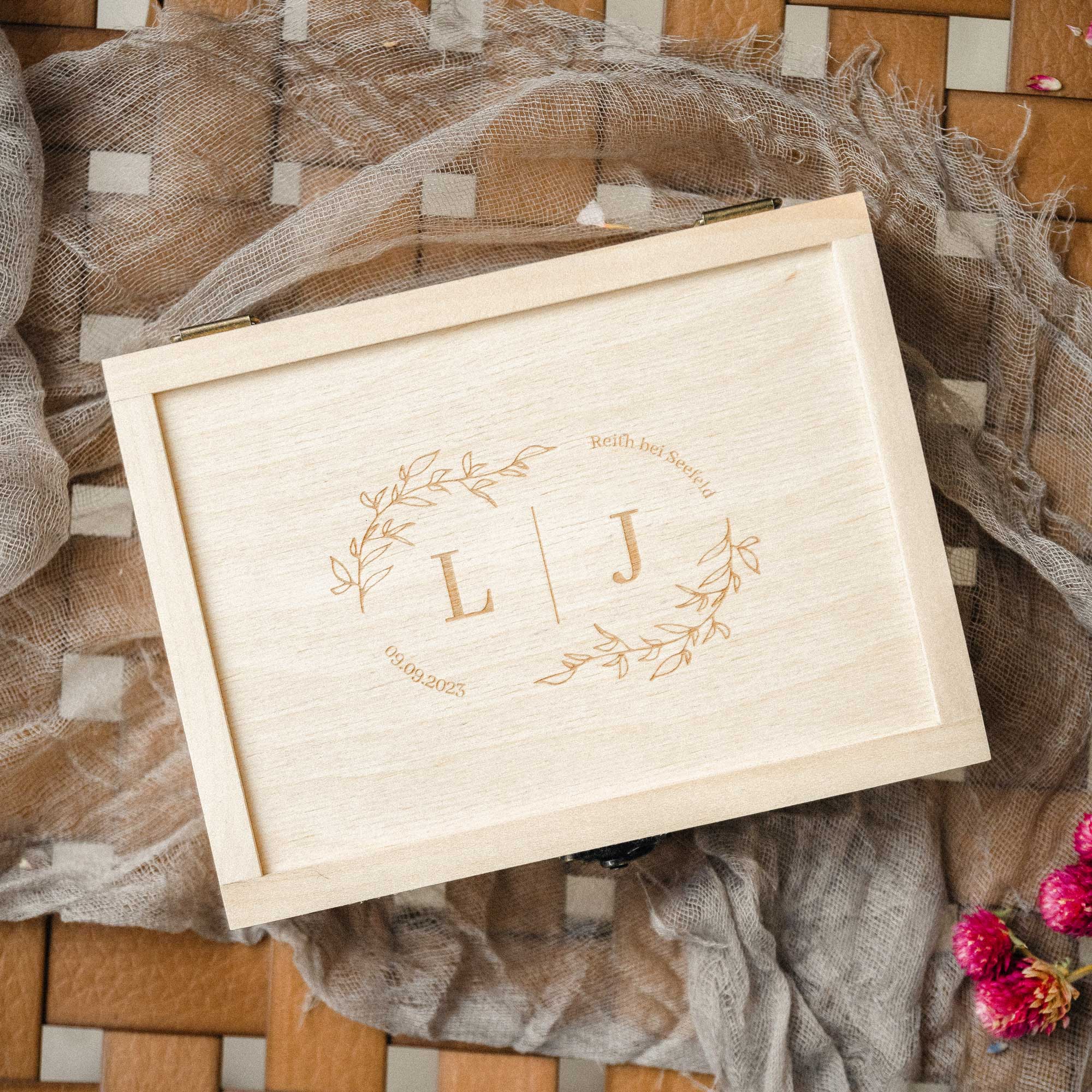 Natural Wood Photo Box – An Elegant Keepsake for Weddings & More - NZHANDICRAFT
