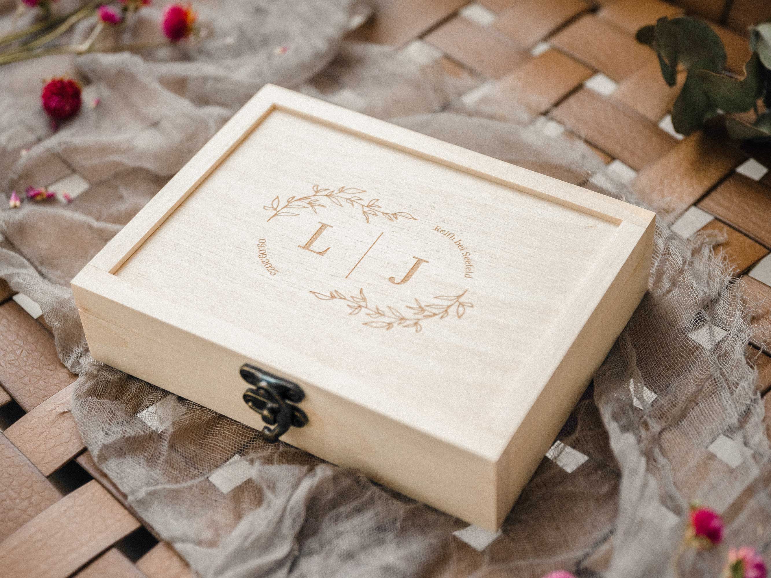 Natural Wood Photo Box – An Elegant Keepsake for Weddings & More - NZHANDICRAFT