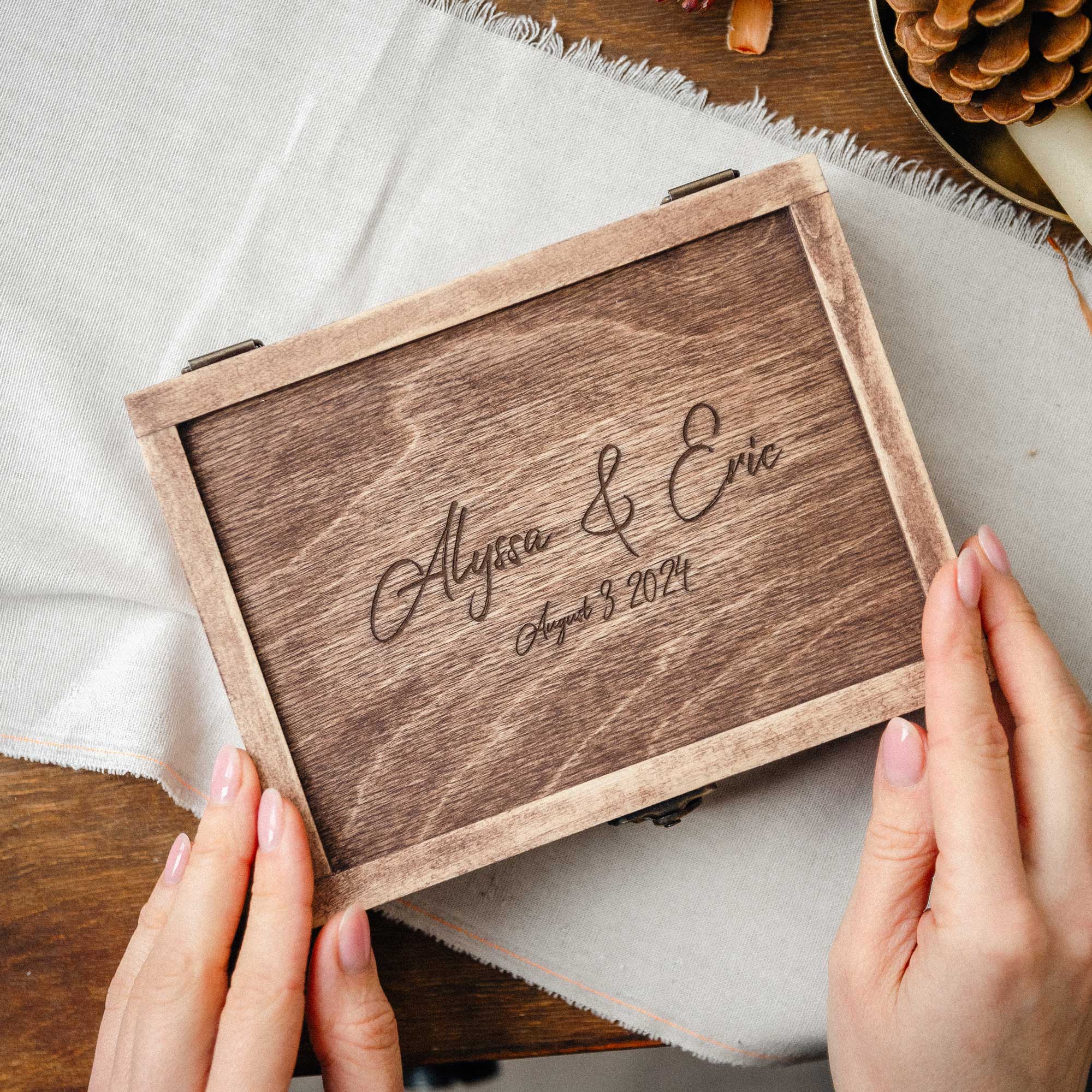 Vintage Wooden Photo Box – Personalized Keepsake for Weddings & Special Occasions - NZHANDICRAFT