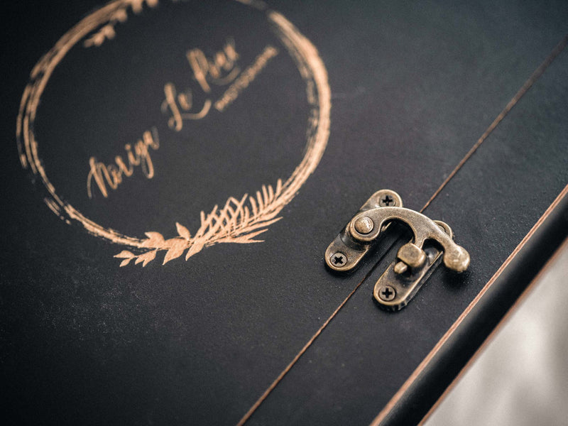 Wedding photo box with black wood finish and engraved name for professional presentation