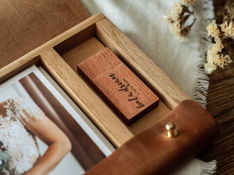 4x6 Wooden Photo Box with Matching Best USB 2.0 Flash Drive