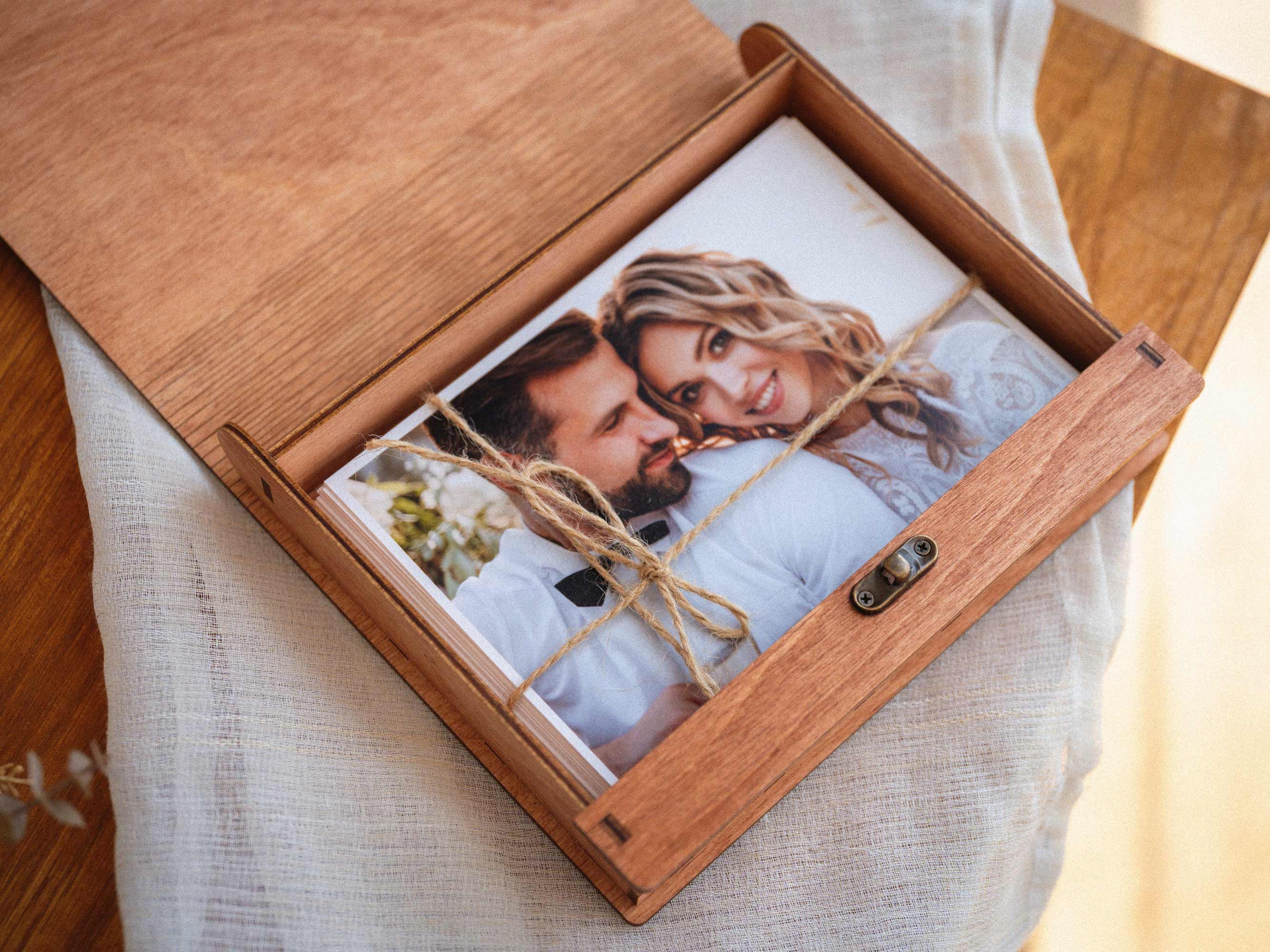 Open Teak photo box with wedding prints