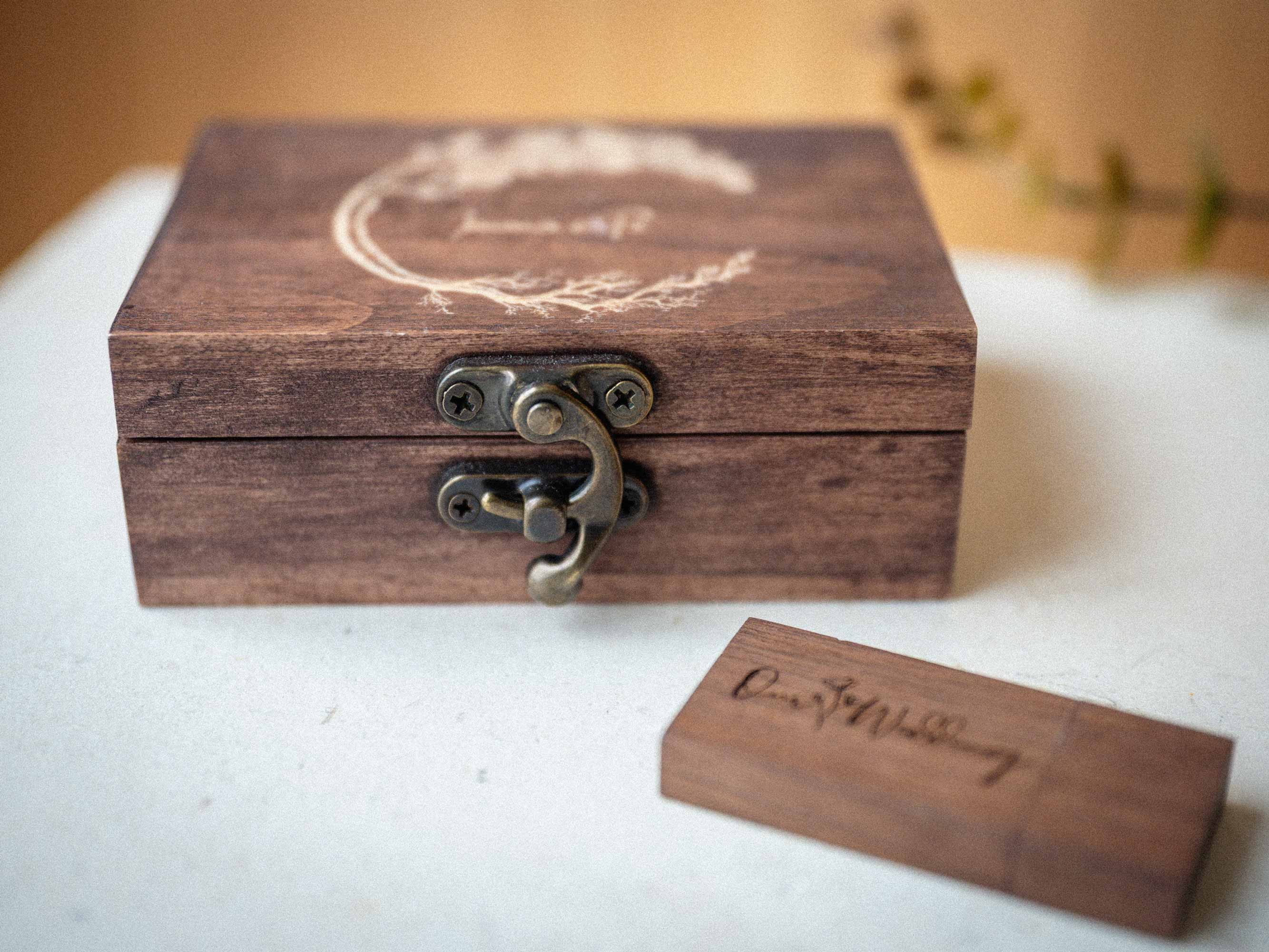 Walnut wooden USB box with engraved lid and matching wooden flash drive