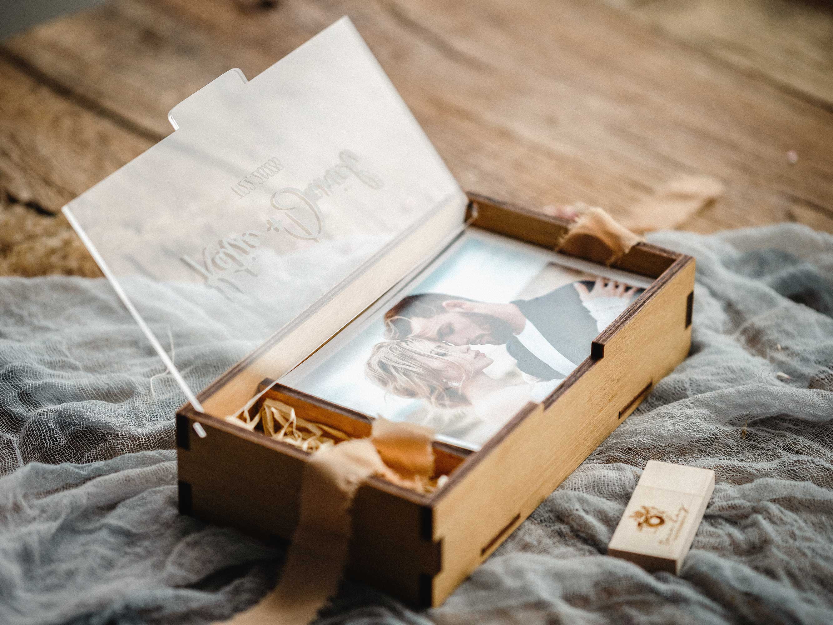 Open Gold Oak wedding photo box with personalized acrylic lid and USB compartment