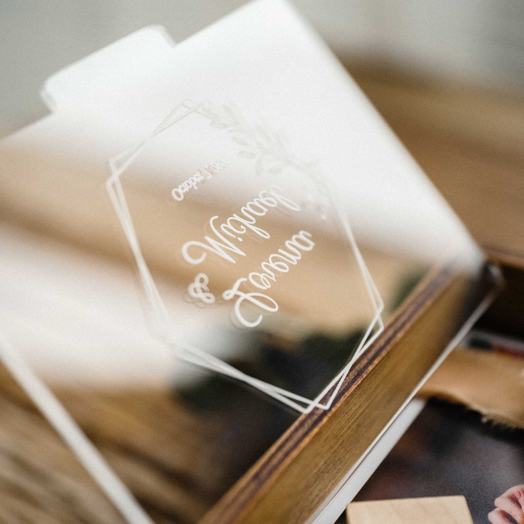 Wedding Photo Box with Acrylic Lid & USB 3.0 Flash Drive - Personalized Photography Gift (holds 250 photos) - NZHANDICRAFT