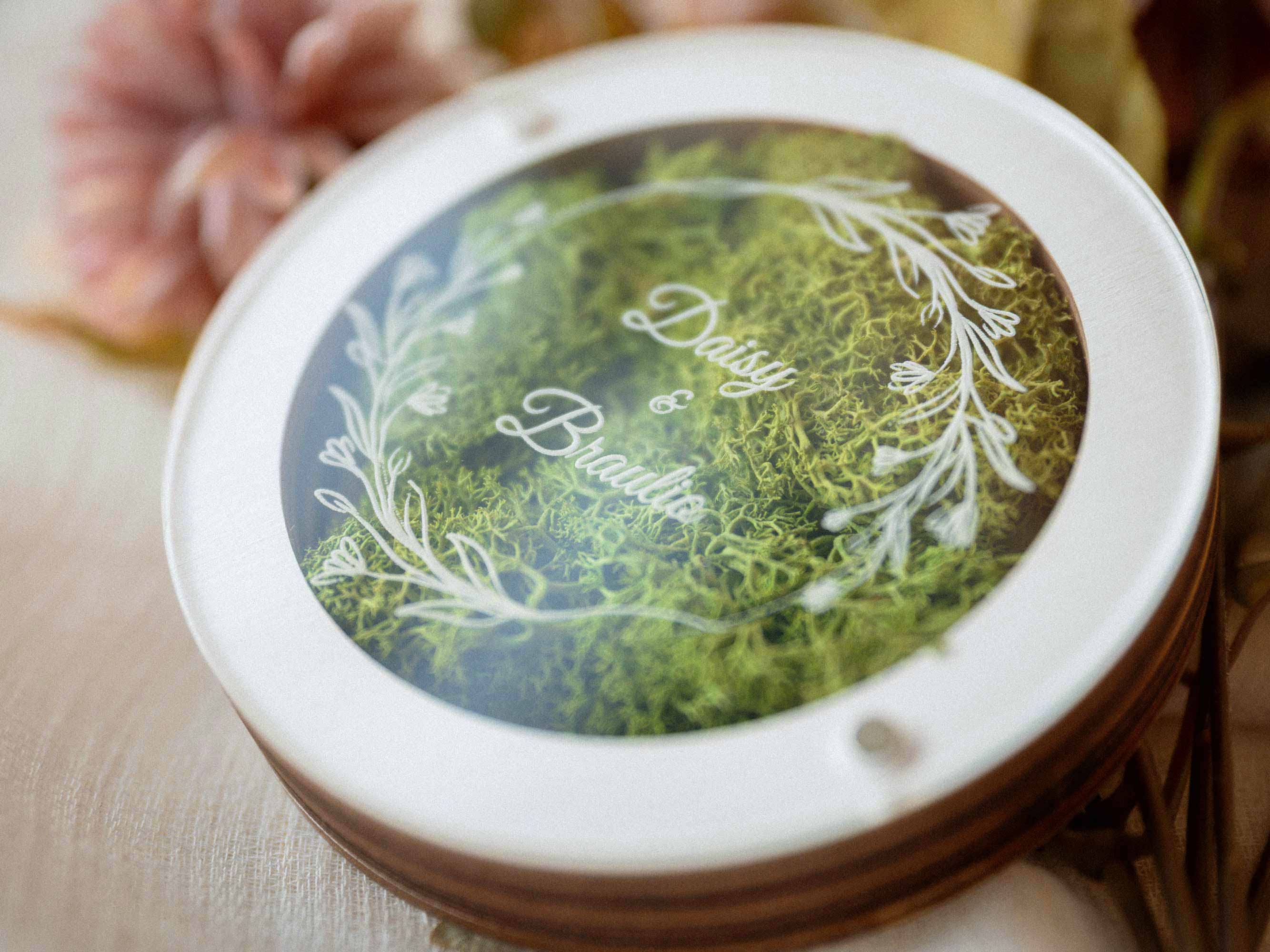 White USB box with floral acrylic lid and stabilized green Scandinavian moss