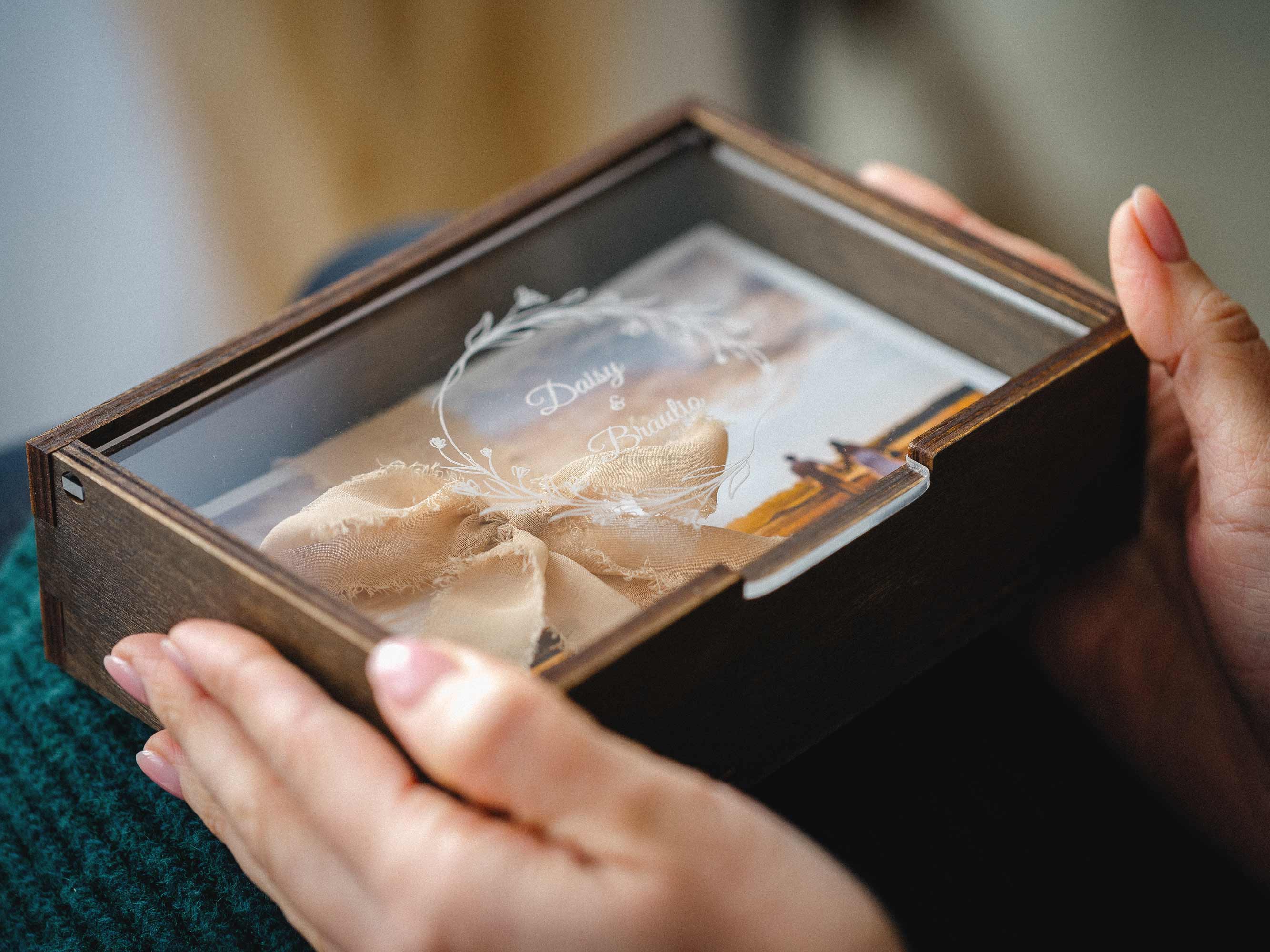 Wooden Photo Box with Personalize Acrylic Lid for Photos