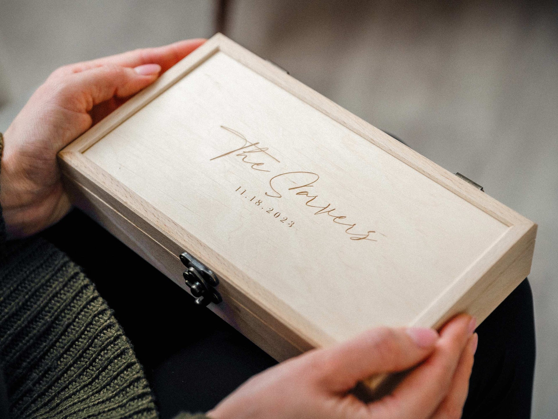 Fotobox aus natürlichem Eschenholz mit USB für Fotografen