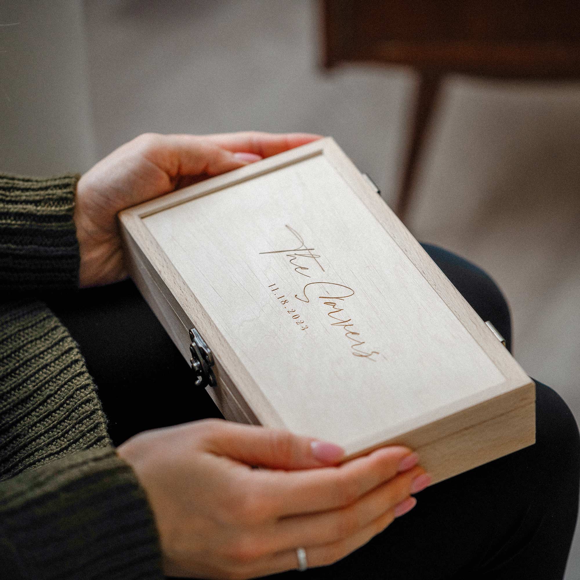 Wooden Photo Box with USB 3.0 Drive – Elegant Storage for Photos and Memories - NZHANDICRAFT